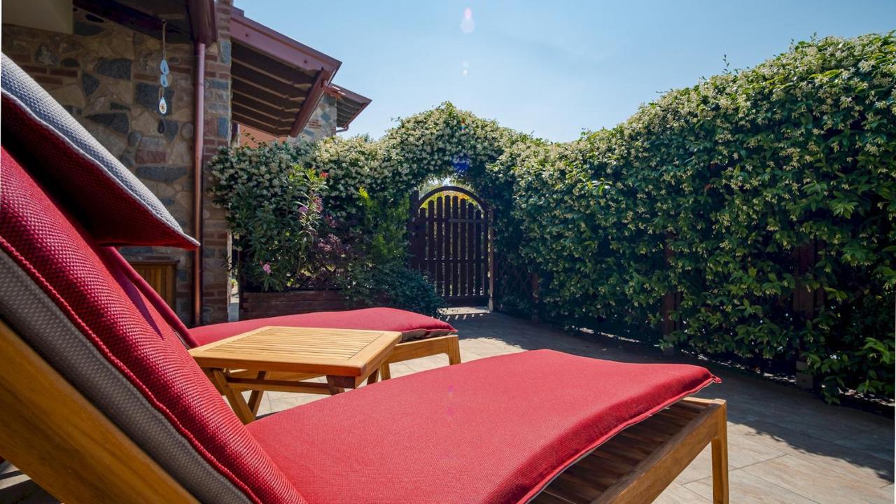 Endless Summer Sirmione - Italian Homing Luaran gambar